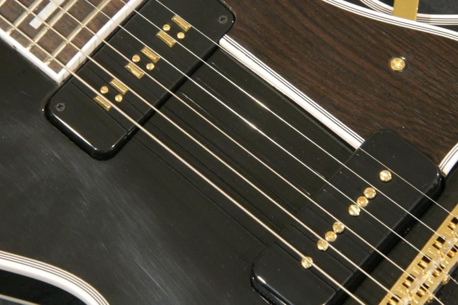 Incoming: Heritage's tribute to the 1954 Gibson Black Beauty-s-l1610-jpg