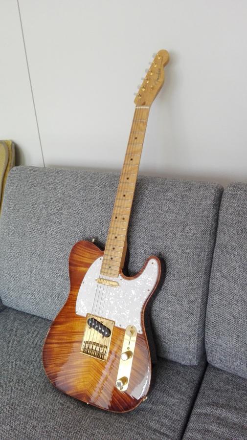 "Swiss army knife" guitar-img_20170718_134009-jpg