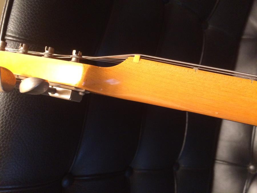 Why the dislike for volutes?-strat-monty-mjt_9397-jpg