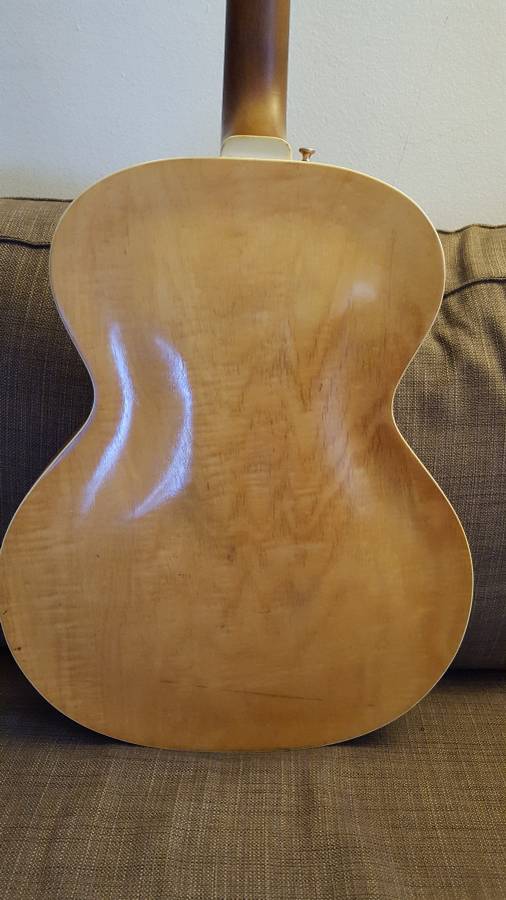 Do nickel strings offer advantages over roundwounds with P-90 pickup?-guild-x-50-4-jpg