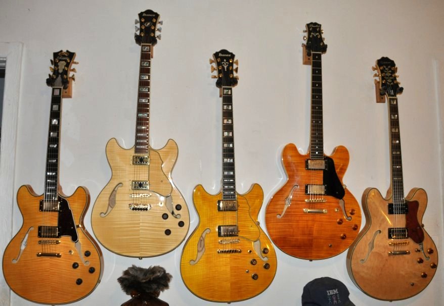 Post your guitar group photos!-blondes_f-jpg