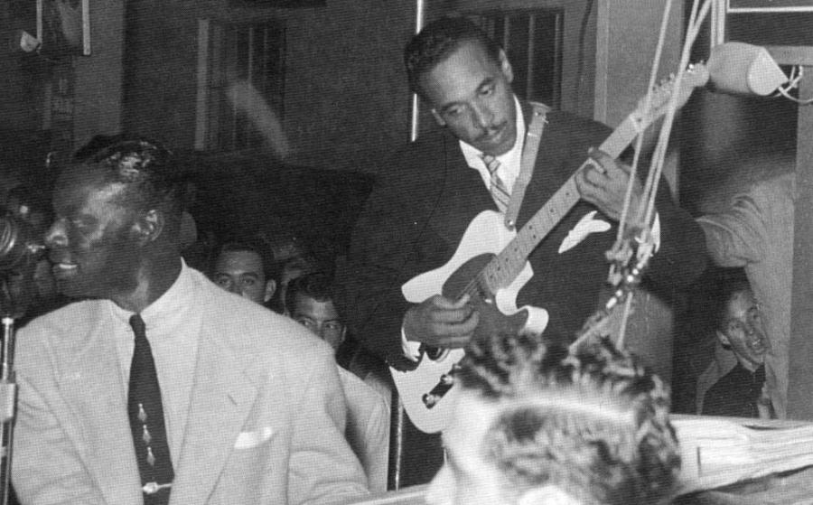 Is it good to move on to archtop from stratocaster?-ba129392-f9fc-4e60-b7d8-e007642c4229-2448-000001e719025972-jpg