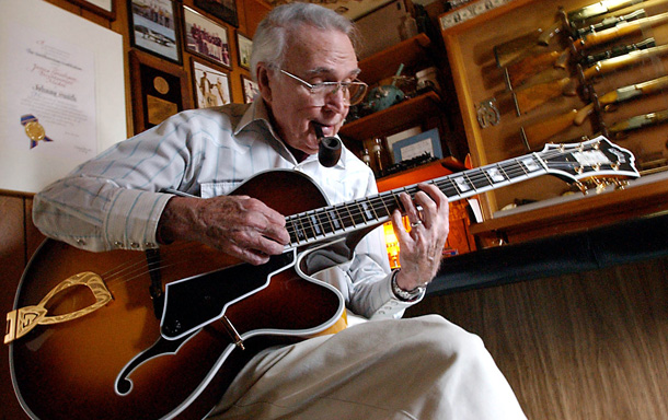 Johnny Smith's Guitars-112323347_137125456102-jpg