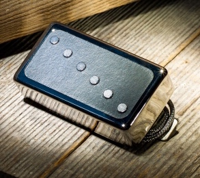 Stratocaster pickup in my archtop-a167c2f5-7686-4370-b2cc-8e601af4b8cb-jpeg