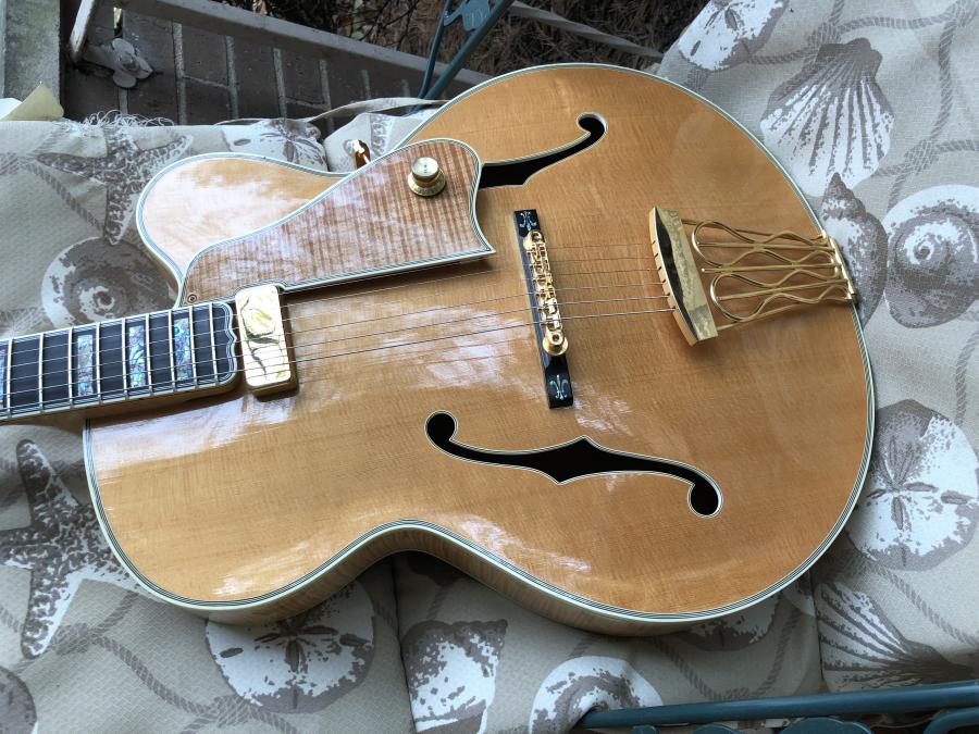 HA 2002 Gibson Citation-2426b76f-a35a-4a79-abfd-59e0acdd2cc7-jpg