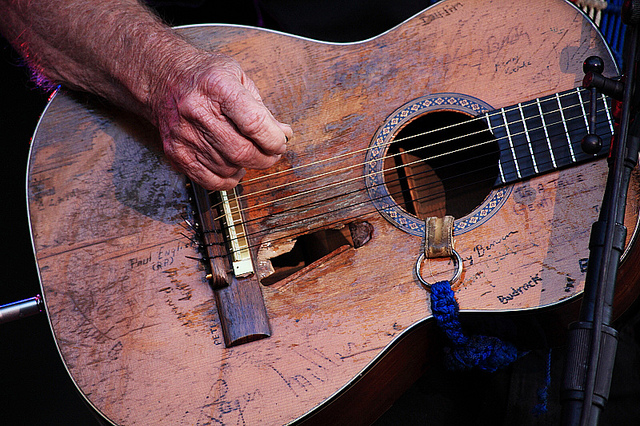 Gibson ES-175 - Finally spotted a flaw-wn-jpg