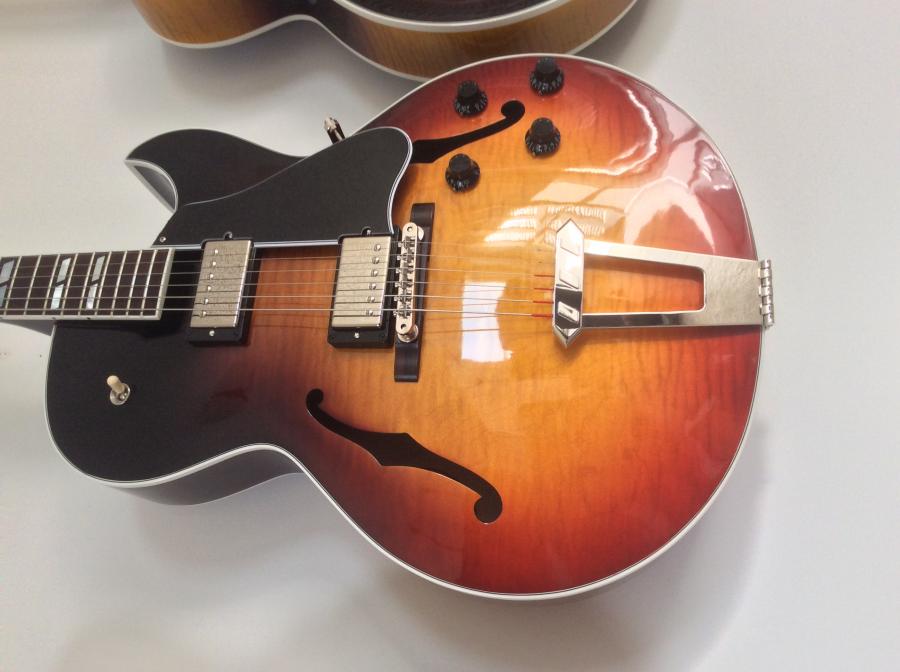 Gibson ES-175 Figured-b6af0c96-d07a-447c-b791-af08845f390e-jpg