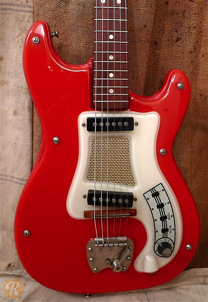Your first guitar, and your first "real" guitar-hagstrom-red-jpg