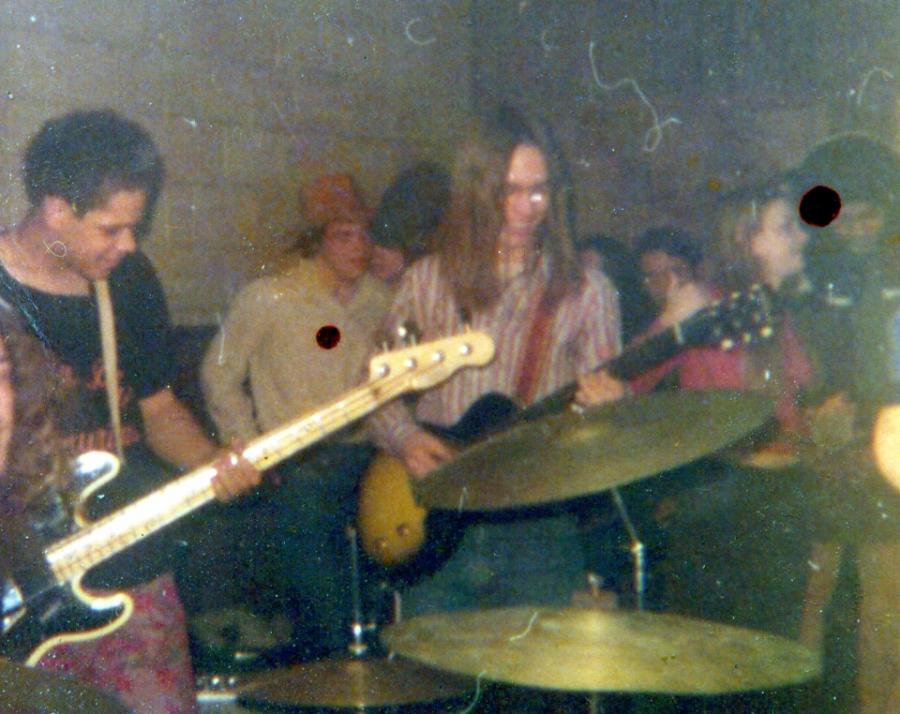 Your first guitar, and your first "real" guitar-1_1974_hall_party_lpjr-jpg