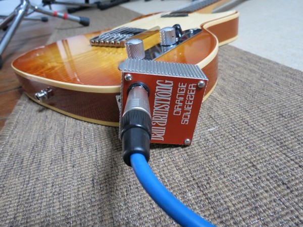 Played a Gibson L-5 WesMo for the first time-dan-armstrong-effects-orange-squeezer-454240-jpg