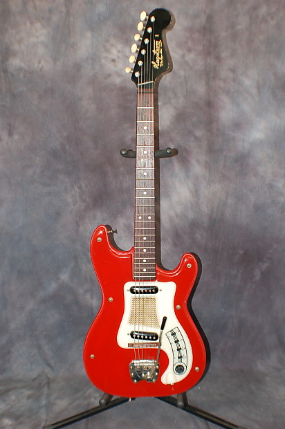 Slim vs thick guitar necks-hagstrom-i-jpg