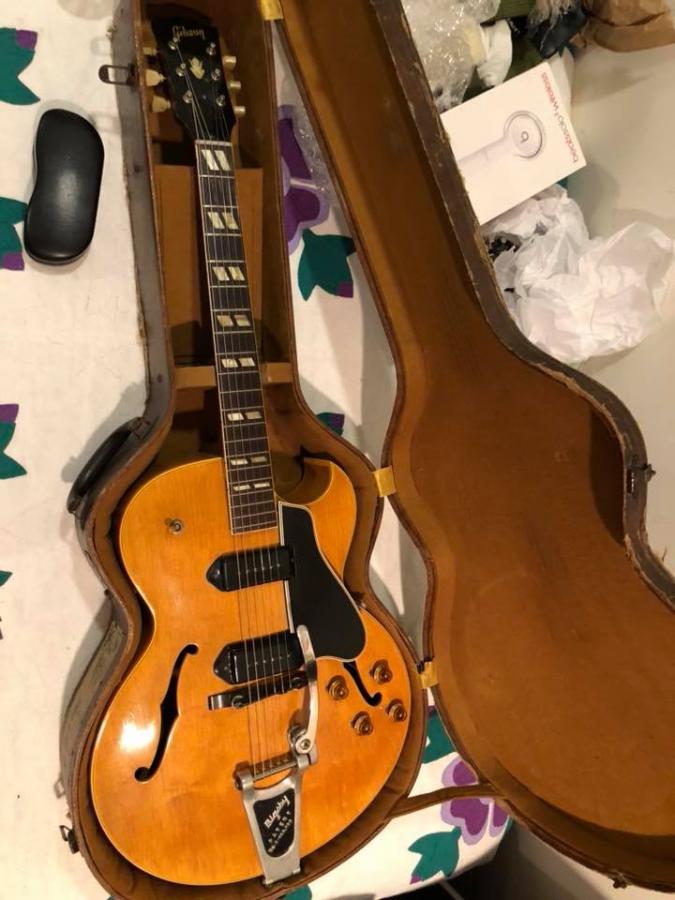 1957 Gibson ES-175 Natural-25399195_10155294662802239_9079940734208259599_n-jpg