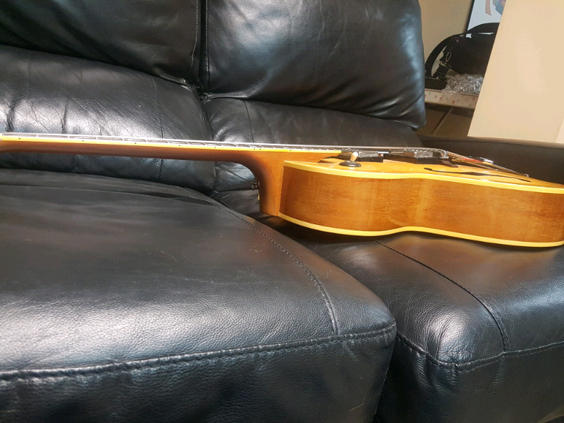 Gibson ES-175 - Neck distance to body-888b12e4-66d9-48d3-9c84-e22a9728900b-jpeg