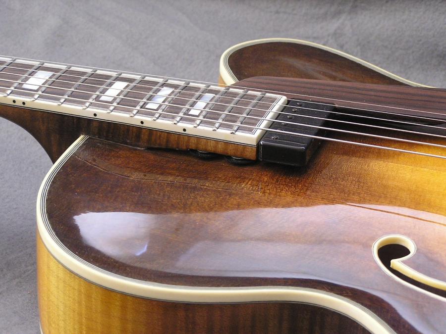 Gibson ES-175 - Neck distance to body-p1010043-jpg