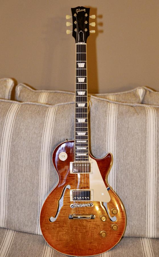 Gibson ES-Les Paul CME Floor Model-55f146bc-7ee4-40a8-9c25-1230963cbdf7-jpg