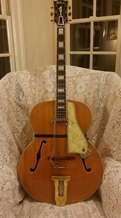 1940 Gibson L-5-47347a0a-3bd7-44c1-95f9-5e532033bf3b-jpg
