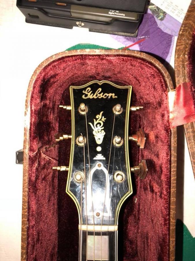 1940 Gibson L-5-250188a9-08d6-4bcf-8a90-78a1c84abe1a-jpg