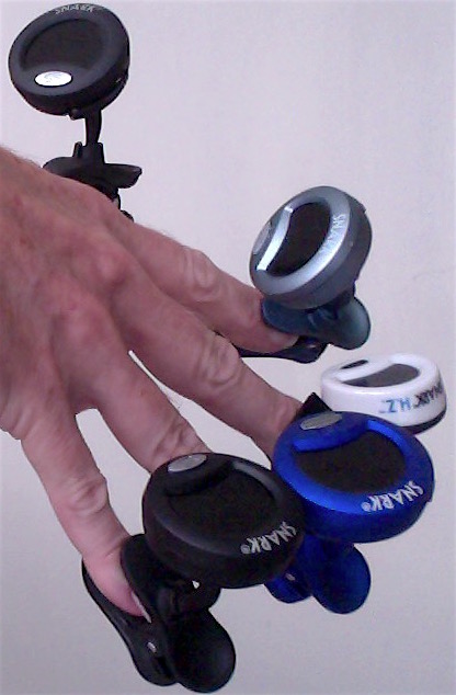 Does everyone use those clamp-on, plastic tuners now?-5fingersnark-jpg