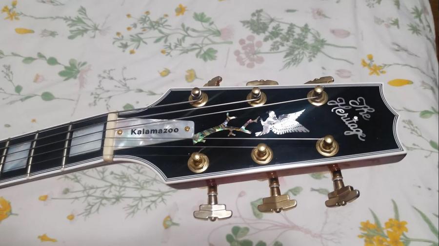 Heritage Golden Eagle thinline-2018-02-12-13_16_08-heritage-golden-eagle-custom-thin-custom-brock-burst-_-reverb-jpg