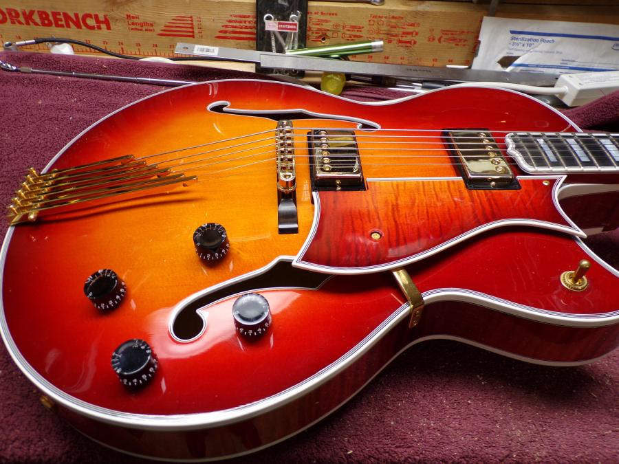 Incoming Heritage Golden Eagle Thinline
