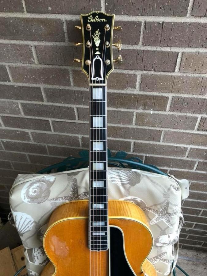 1940 Gibson L-5-5e7f0a69-7275-4f98-8deb-89e6e0d6a2f0-jpg
