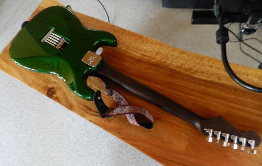 Jazz Guitar With the Best Neck?-green5r-jpg