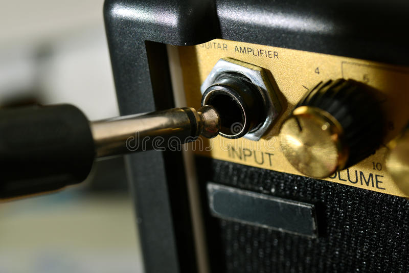Quick Demo of the Boss SY-300 synth pedal-guitar-amp-cable-close-up-detail-showing-jack-plugged-input-socket-amplifier-51305390-jpg