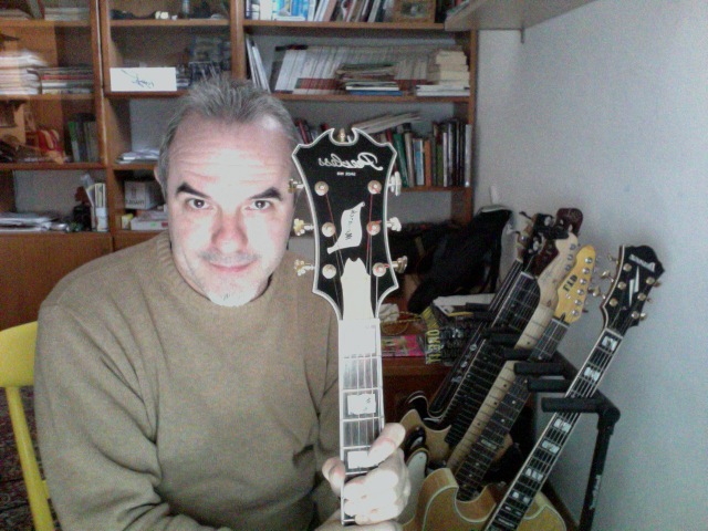 peerless gigmaster jazz vs. peerless monarch-foto-del-54794612-01-2456307-alle-15-13-jpg