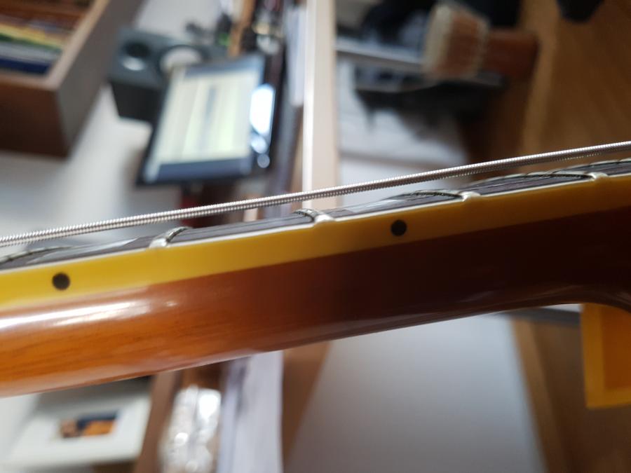 Does My Gibson ES-175 Need a Refret?-20180709_190348-jpg