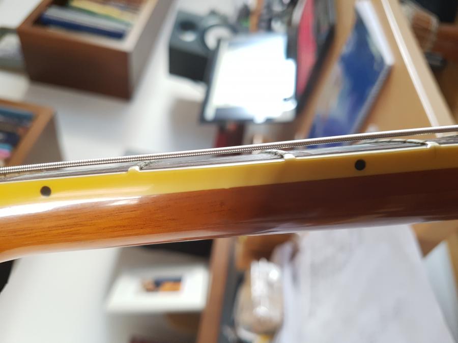 Does My Gibson ES-175 Need a Refret?-20180709_190405-jpg