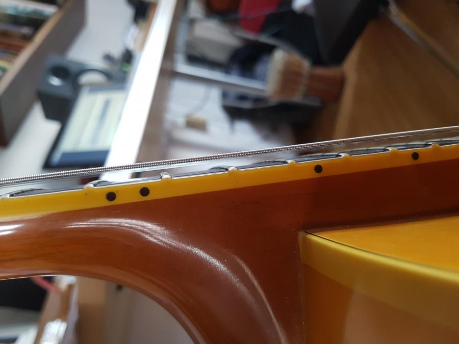 Does My Gibson ES-175 Need a Refret?-20180709_190425-jpg