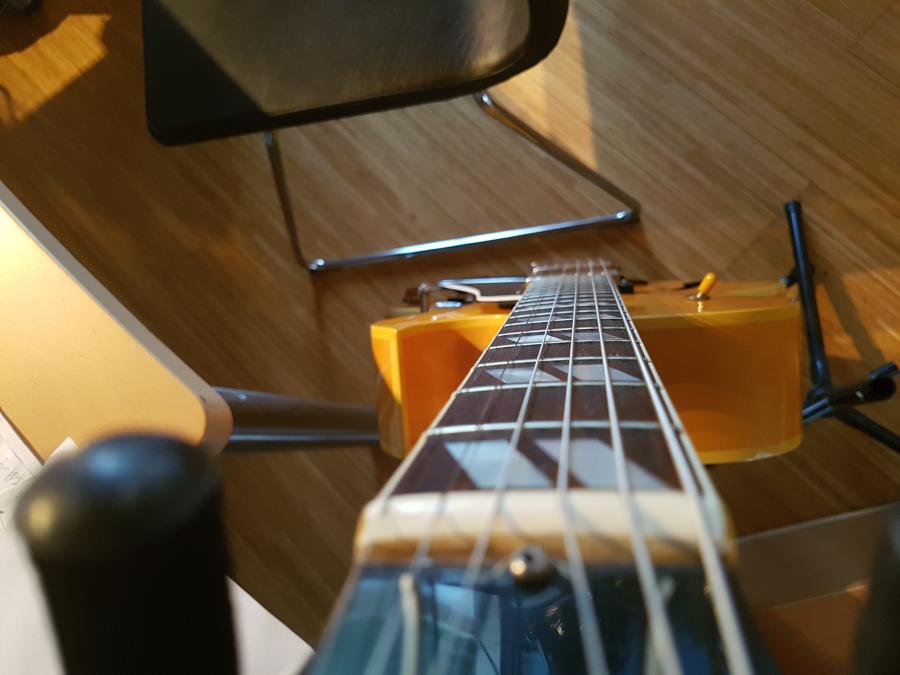 Does My Gibson ES-175 Need a Refret?-20180709_194532-jpg