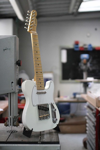 Which travel guitar?  Kiesel Zeus (or other headless)?  Yamaha SLC200S?-tiq3uowuhzw3xkwarxom-jpg