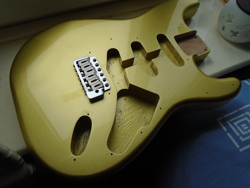 Gold strat partscaster build-036-jpg