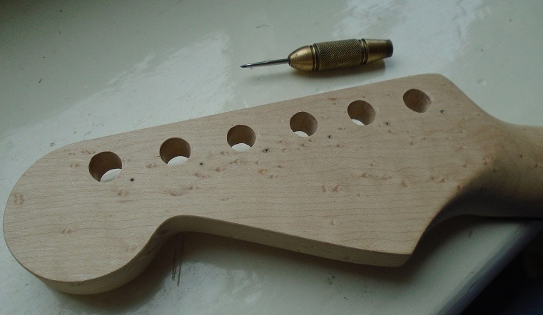 Gold strat partscaster build-040-jpg