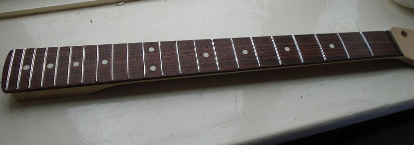 Gold strat partscaster build-050-jpg