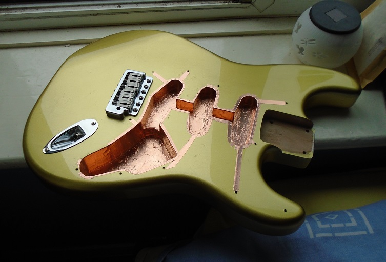 Gold strat partscaster build-062-jpg