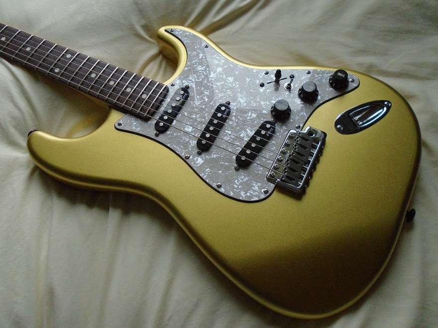 Gold strat partscaster build-083-jpg