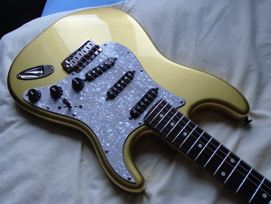 Gold strat partscaster build-084-jpg