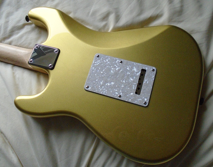 Gold strat partscaster build-086-jpg