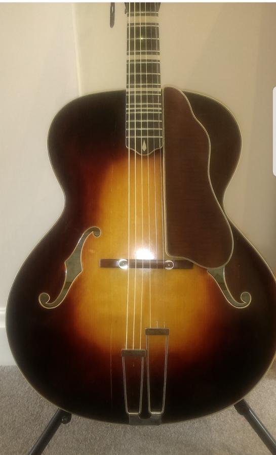 Barslev Guitar-20180814_234149-jpg