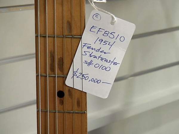 Re-fretting a vintage guitar or not, Pt 2-250000stratocaster-jpg