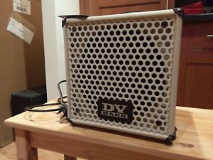 Fender Pro Jr. IV  vs. to DV Mark Little Jazz?-s-l300-jpg