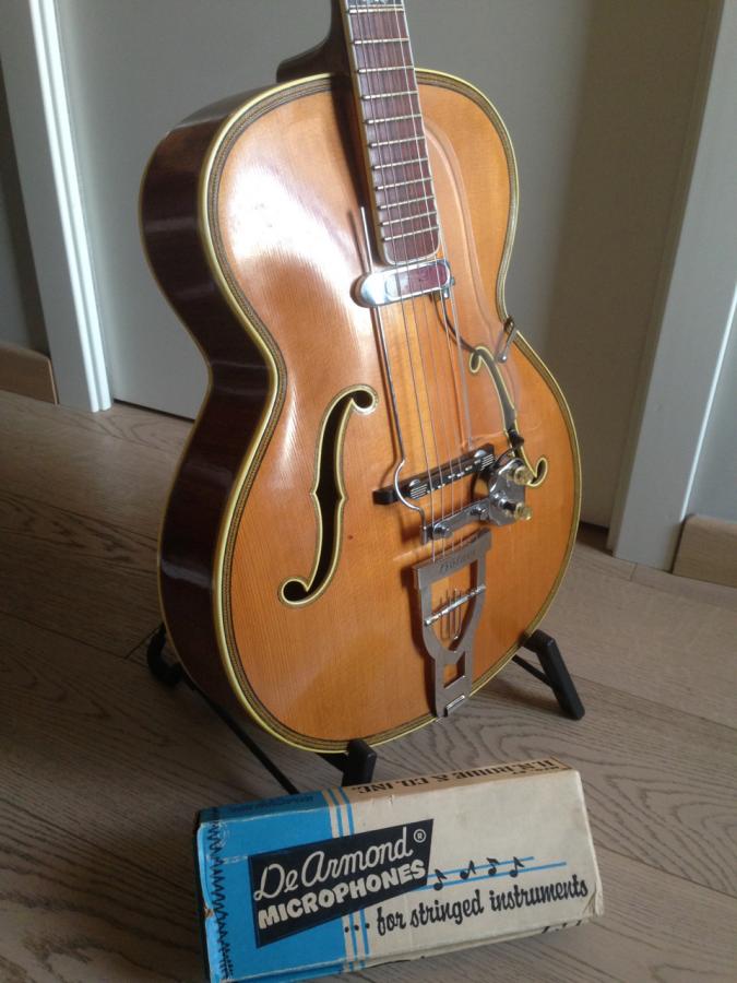 '50s Hofner and DeArmond Rhythm Chief - A Swingin&rsquo; Couple!-img_5908-jpg