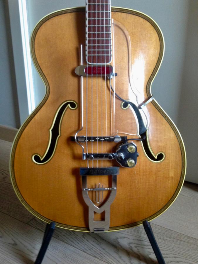 '50s Hofner and DeArmond Rhythm Chief - A Swingin&rsquo; Couple!-img_5912-jpg