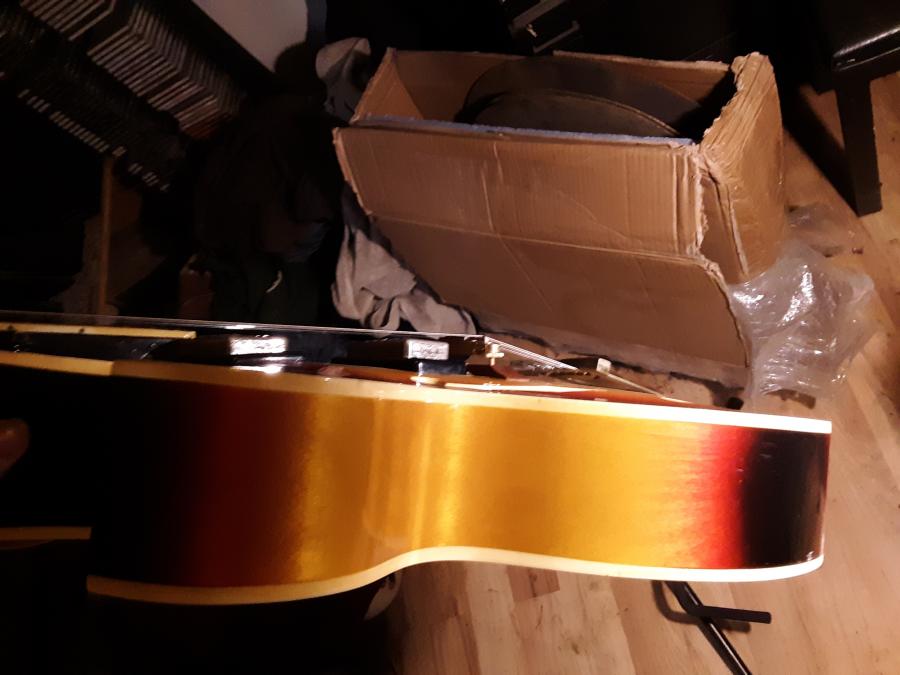 Matsumoku Barney Kessel-20181130_170003-jpg