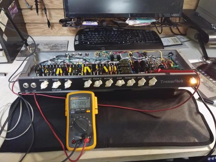 Whitney TremorVerb 24 amp-8417cbac-0050-4b8b-8791-3161ed1e264e-jpg