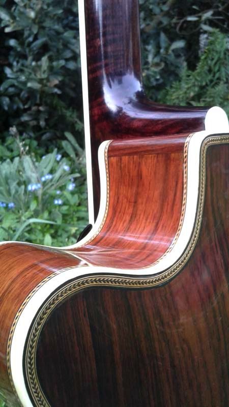 Godin 5th Avenue-hof-465s-4-jpg