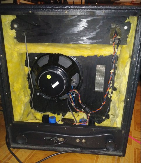 Polytone 102-polytone_102vrear-jpg