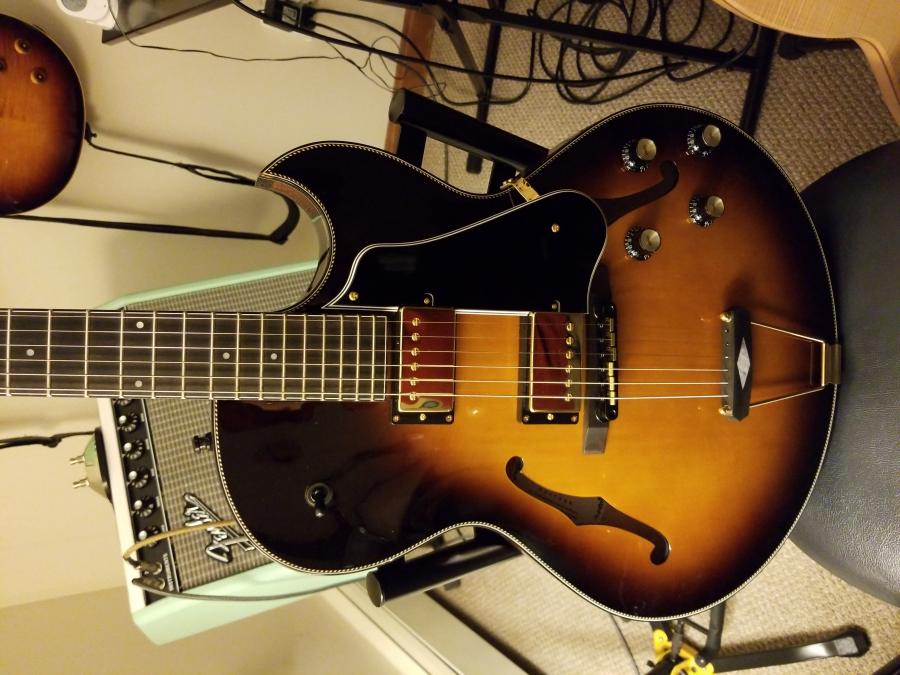 Seventy Seven Guitars-jazzhawk05-jpg